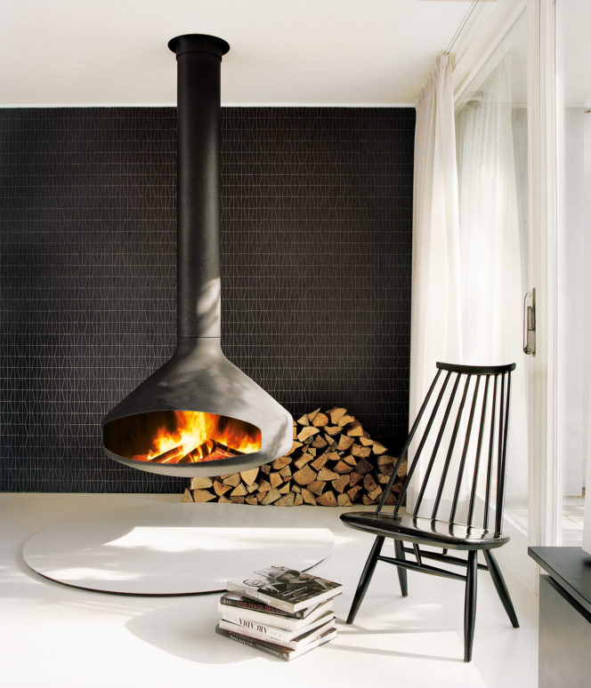 Iconic suspended, rotating fireplace by Focus Fires